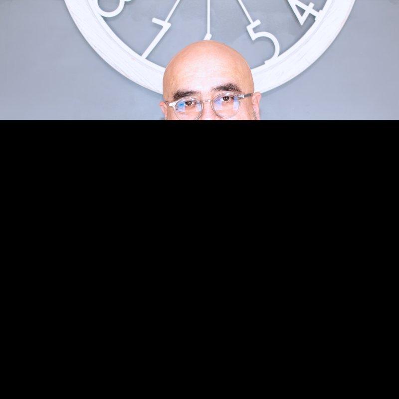 Robert Aguilar
